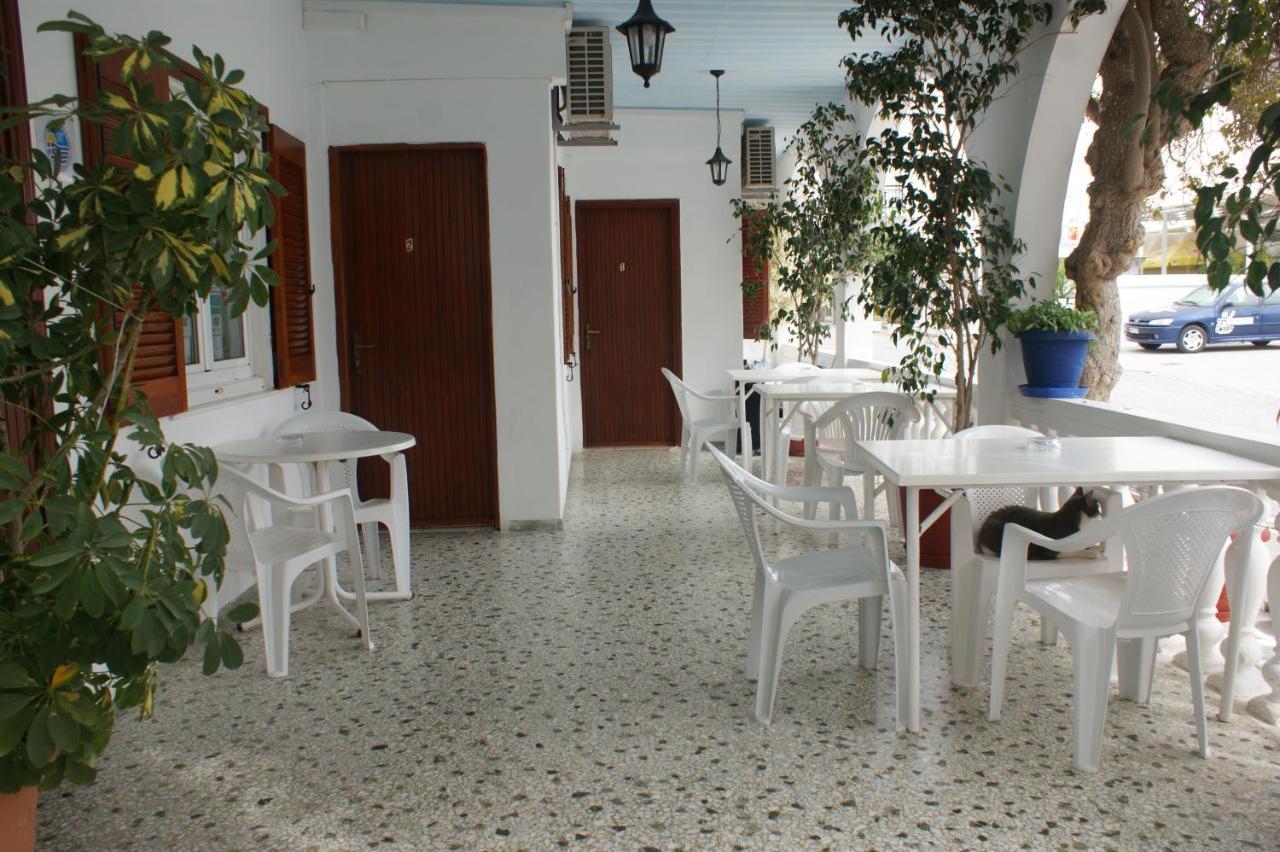 Hotel Eleftheria Páros Exterior foto
